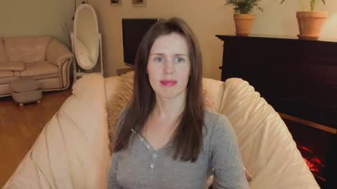mysophiee online show from April 2026 10:13:02 PM