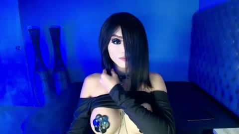Snapshot of mysterious_fuckingbody chatting on March 2025 04:12:02 AM queen nicole online show from March 2025 04:12:02 AM