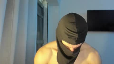 Snapshot of mysterious_muscles chatting on May 2026 04:25:01 PM mysterious_muscles online show from May 2026 04:25:01 PM