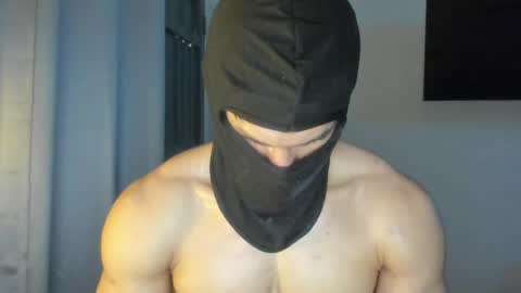 Snapshot of mysterious_muscles chatting on June 2026 09:39:01 PM mysterious_muscles online show from June 2026 09:39:01 PM