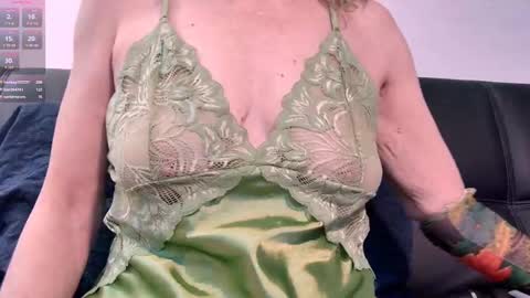 Snapshot of mystery_nymph_milf chatting on February 2025 04:39:02 PM Mystery Nymph Milf online show from February 2025 04:39:02 PM