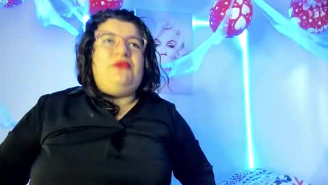 mystery_psique online show from November 2025 01:45:01 PM