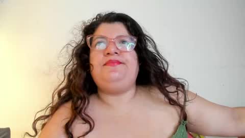 Snapshot of mystery_psique chatting on April 2026 04:01:01 PM mystery_psique online show from April 2026 04:01:01 PM