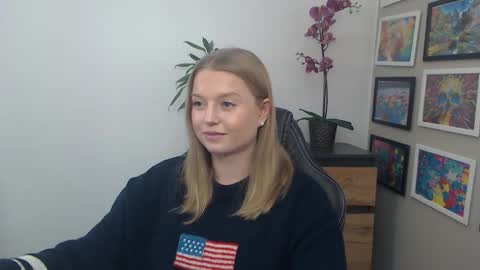 Erica online show from January 2026 12:42:01 PM