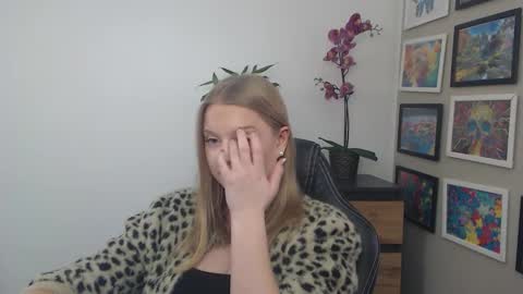 Erica online show from February 2026 01:05:01 PM