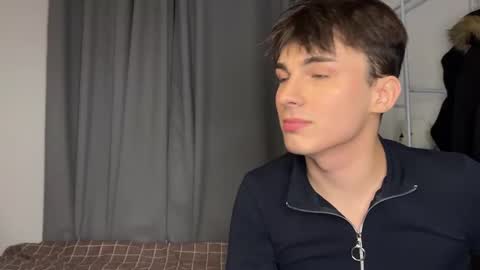 Evan Brown online show from December 2025 06:56:01 PM