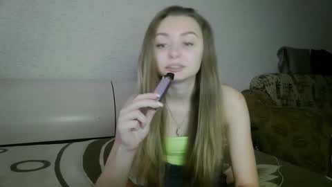 Anika online show from December 2025 11:37:02 AM