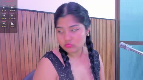 mysti online show from October 2025 12:00:02 PM