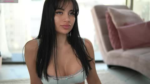 mysticlayla online show from April 2026 04:10:02 AM