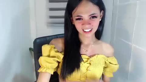 Krestine online show from December 2024 09:39:01 AM