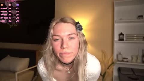 Snapshot of myviolet_rush chatting on February 2026 07:21:02 PM Olivia or just olive online show from February 2026 07:21:02 PM