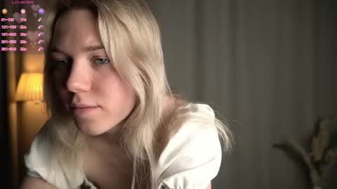 Snapshot of myviolet_rush chatting on February 2026 07:43:02 PM Olivia or just olive online show from February 2026 07:43:02 PM