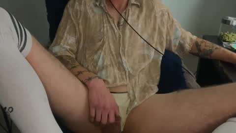 Snapshot of n0lly93 chatting on May 2026 07:33:01 PM n0lly93 online show from May 2026 07:33:01 PM