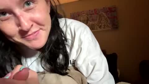 n0rmalgurl online show from August 2026 05:56:01 PM