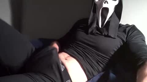 n33ds2br33d online show from November 2025 06:46:01 AM