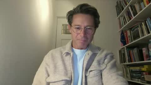 nacra5425 online show from October 2025 06:58:02 PM