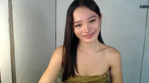 nadiestar online show from December 2024 12:57:02 AM