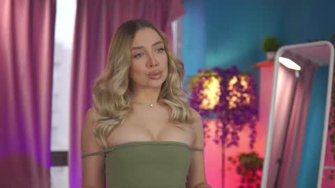 Nadia online show from March 2026 05:08:02 AM