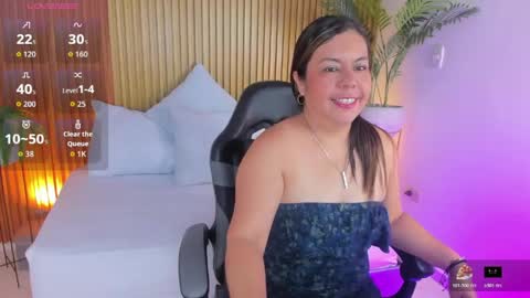 N A H I A online show from April 2026 01:02:02 PM