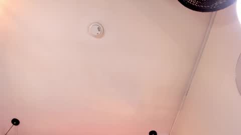 Snapshot of nahia_low chatting on February 2025 05:18:02 AM  Valeria  online show from February 2025 05:18:02 AM