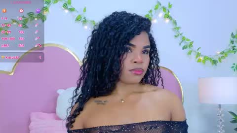 NahiaraReina  online show from November 2025 01:55:02 PM