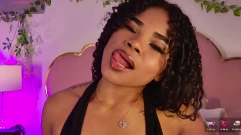 Snapshot of nahiarareina chatting on June 2026 02:08:02 PM NahiaraReina online show from June 2026 02:08:02 PM