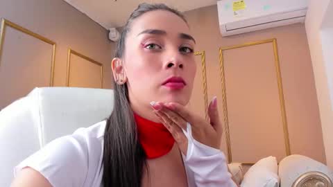 Nahimi online show from November 2025 07:37:01 PM