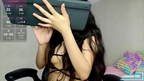 Snapshot of nahomi_blaze56eup chatting on November 2025 09:31:01 PM valeria online show from November 2025 09:31:01 PM