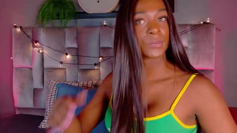  VICTORIA  online show from February 2026 07:50:02 PM