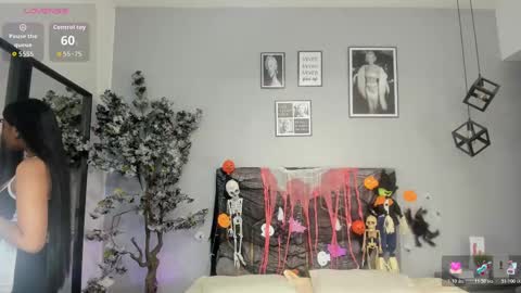 Snapshot of nahomycarterr chatting on October 2025 07:37:02 PM nahomycarterr online show from October 2025 07:37:02 PM