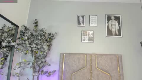 Snapshot of nahomycarterr chatting on November 2025 07:37:01 PM nahomycarterr online show from November 2025 07:37:01 PM