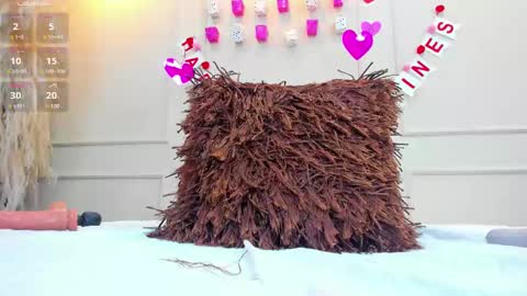 Nahomy online show from February 2025 01:52:02 AM