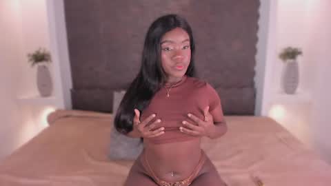 naina deivis33 online show from July 2026 03:42:02 AM