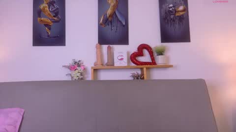 Snapshot of nairagold_ chatting on May 2026 12:37:01 AM nairagold_ online show from May 2026 12:37:01 AM