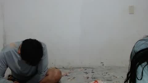 naisha and axel2 online show from October 2025 06:22:02 AM