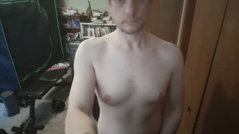 Snapshot of nakedcav chatting on April 2026 03:53:01 PM NakedClown online show from April 2026 03:53:01 PM