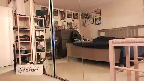 nakedmonkey online show from March 2026 03:10:01 AM