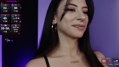 Snapshot of nala_saphir chatting on January 2025 10:35:02 PM nala_saphir online show from January 2025 10:35:02 PM