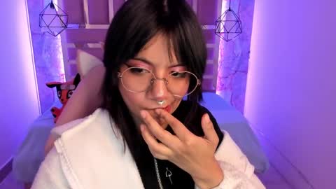 nami_usagi online show from December 2024 02:55:01 PM