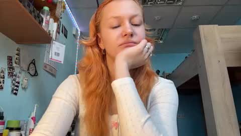 Snapshot of nammalecha chatting on July 2026 12:31:02 PM Elina online show from July 2026 12:31:02 PM