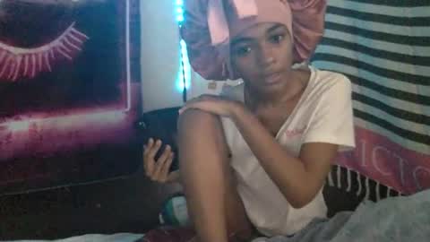 nanaonn online show from November 2025 05:33:01 PM