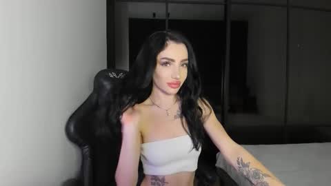 nancy_lovee__ online show from September 2025 03:57:01 PM