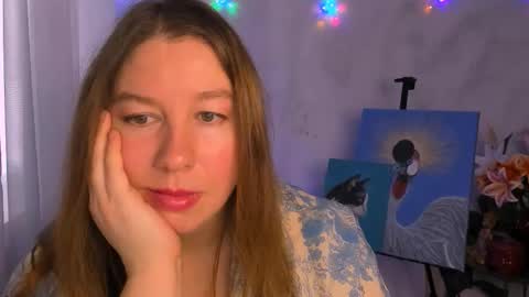 Nancy online show from November 2025 07:06:02 AM