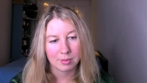 Nancy online show from April 2026 06:13:02 PM