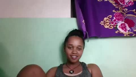 Snapshot of nandrianina416143 chatting on April 2026 03:28:01 PM nandrianina416143 online show from April 2026 03:28:01 PM