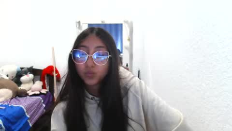 Snapshot of nanilux_1 chatting on September 2025 11:49:02 PM nanilux_1 online show from September 2025 11:49:02 PM
