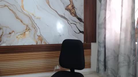 nanis online show from October 2025 04:18:01 PM