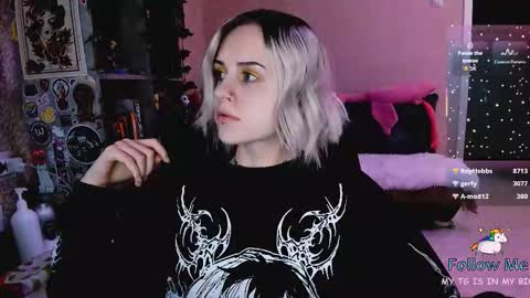 Monday-Friday 12-4 AM and 6-9 AM New York time online show from January 2026 08:14:02 PM