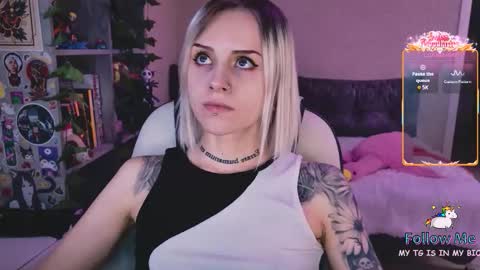 Monday-Friday 12-4 AM and 6-9 AM New York time online show from February 2026 05:03:02 PM