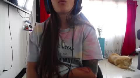 Snapshot of nanna_yoshi chatting on December 2024 08:28:02 PM nanna yoshi online show from December 2024 08:28:02 PM